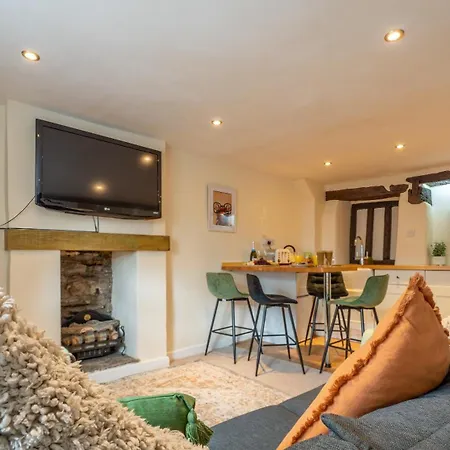 Wee Toad Hole Heart Of - Sleeps 4-6 - Dogs Welcome * Кендал
