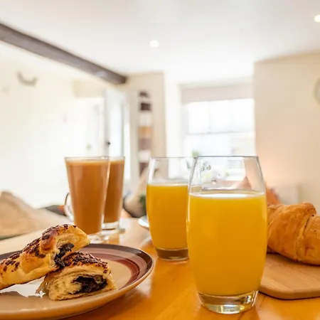 Wee Toad Hole Heart Of - Sleeps 4-6 - Dogs Welcome Tatil Evi Kendal